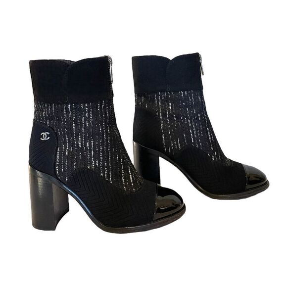 CHANEL Interlocking CC Logo Booties |38.5 EU| - Picture 8 of 14